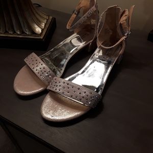 Badgley Mischka Sandals